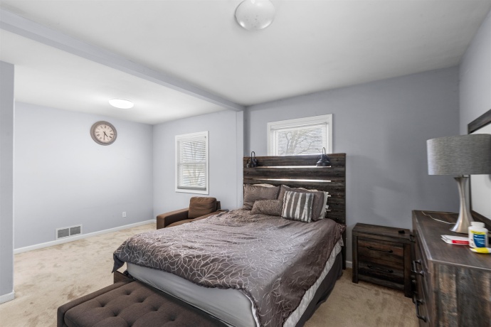 3009 Pleasant View, ROCKFORD, Illinois 61108, 2 Bedrooms Bedrooms, ,2 BathroomsBathrooms,House,For Sale,Pleasant View,202601633