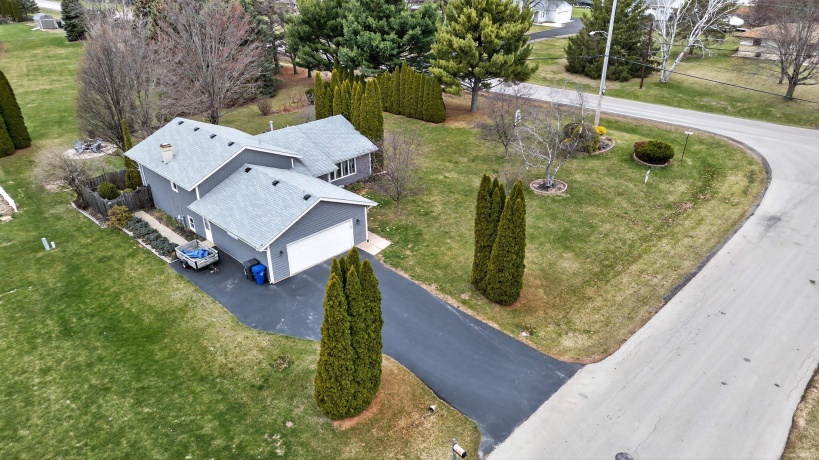 4015 Kindlewood, CHERRY VALLEY, Illinois 61016, 4 Bedrooms Bedrooms, ,2 BathroomsBathrooms,House,For Sale,Kindlewood,202601449