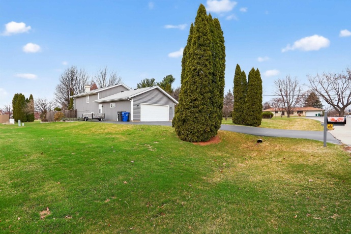 4015 Kindlewood, CHERRY VALLEY, Illinois 61016, 4 Bedrooms Bedrooms, ,2 BathroomsBathrooms,House,For Sale,Kindlewood,202601449