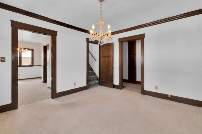 306 Madison, BELVIDERE, Illinois 61008, 3 Bedrooms Bedrooms, ,2 BathroomsBathrooms,House,For Sale,Madison,202601636