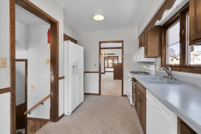 306 Madison, BELVIDERE, Illinois 61008, 3 Bedrooms Bedrooms, ,2 BathroomsBathrooms,House,For Sale,Madison,202601636