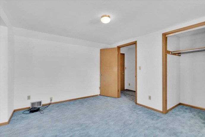 306 Madison, BELVIDERE, Illinois 61008, 3 Bedrooms Bedrooms, ,2 BathroomsBathrooms,House,For Sale,Madison,202601636