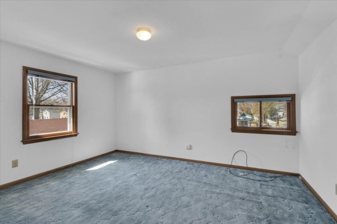 306 Madison, BELVIDERE, Illinois 61008, 3 Bedrooms Bedrooms, ,2 BathroomsBathrooms,House,For Sale,Madison,202601636