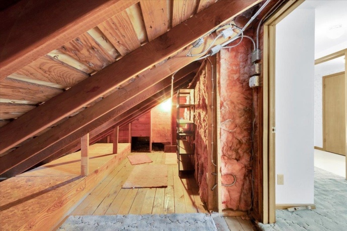 306 Madison, BELVIDERE, Illinois 61008, 3 Bedrooms Bedrooms, ,2 BathroomsBathrooms,House,For Sale,Madison,202601636