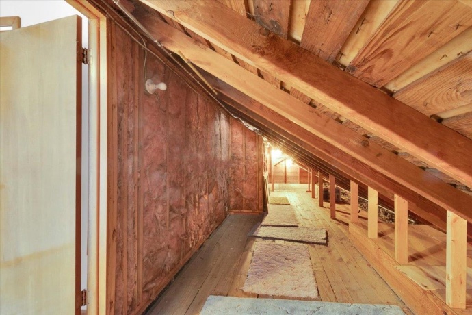 306 Madison, BELVIDERE, Illinois 61008, 3 Bedrooms Bedrooms, ,2 BathroomsBathrooms,House,For Sale,Madison,202601636