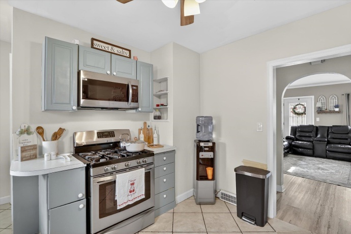 1704 22nd, ROCKFORD, Illinois 61108, 4 Bedrooms Bedrooms, ,1 BathroomBathrooms,House,For Sale,22nd,202601637