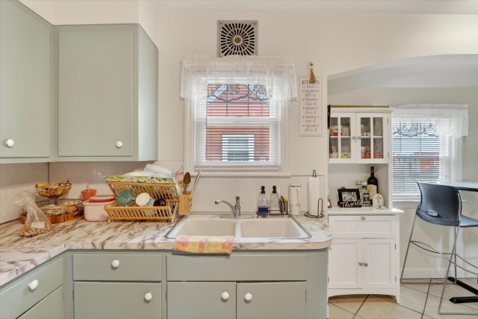 1704 22nd, ROCKFORD, Illinois 61108, 4 Bedrooms Bedrooms, ,1 BathroomBathrooms,House,For Sale,22nd,202601637