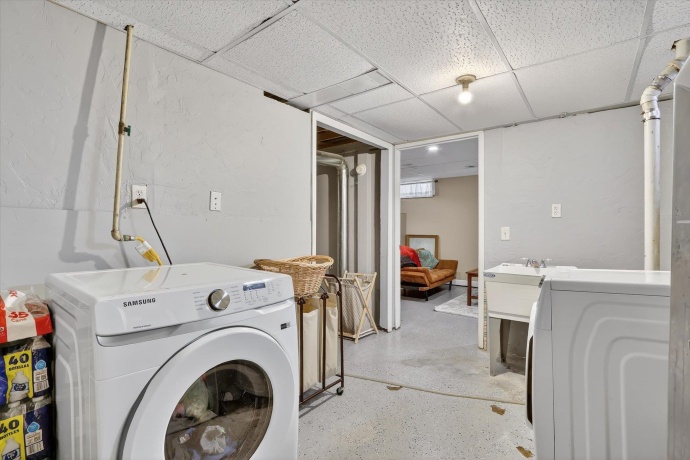 1704 22nd, ROCKFORD, Illinois 61108, 4 Bedrooms Bedrooms, ,1 BathroomBathrooms,House,For Sale,22nd,202601637