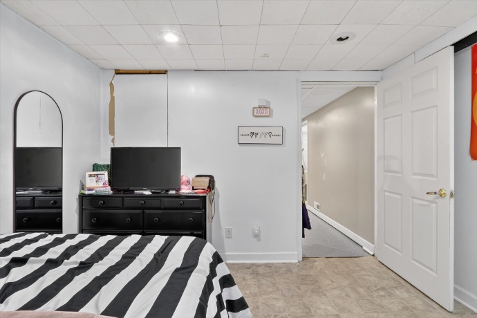 1704 22nd, ROCKFORD, Illinois 61108, 4 Bedrooms Bedrooms, ,1 BathroomBathrooms,House,For Sale,22nd,202601637