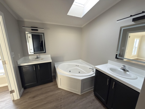 447 Seasons, BELVIDERE, Illinois 61008, 3 Bedrooms Bedrooms, ,2 BathroomsBathrooms,House,For Sale,Seasons,202601638