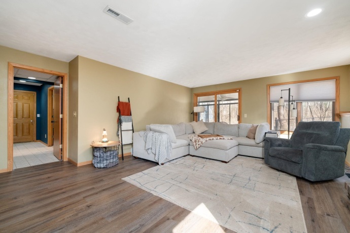 5115 Hamlet, BYRON, Illinois 61010, 4 Bedrooms Bedrooms, ,3 BathroomsBathrooms,House,For Sale,Hamlet,202601641