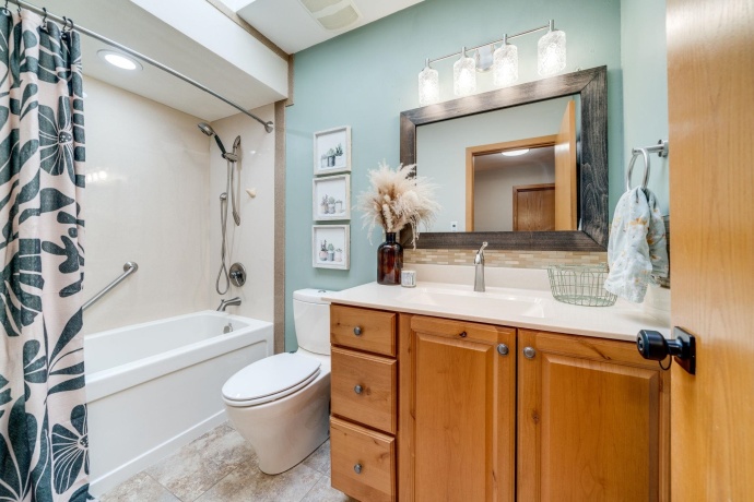 5115 Hamlet, BYRON, Illinois 61010, 4 Bedrooms Bedrooms, ,3 BathroomsBathrooms,House,For Sale,Hamlet,202601641