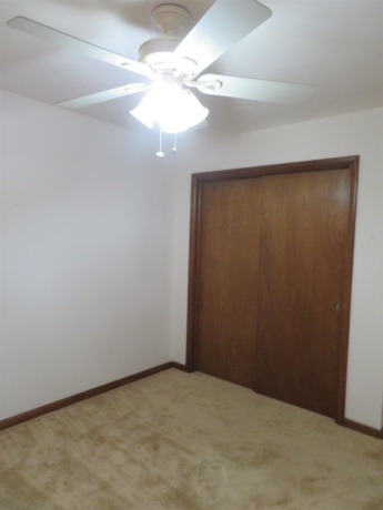 1541 LA CRESTA, FREEPORT, Illinois 61032, 3 Bedrooms Bedrooms, ,1 BathroomBathrooms,House,For Sale,LA CRESTA,202601642