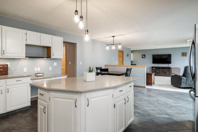 12192 Carberry, ROSCOE, Illinois 61073, 4 Bedrooms Bedrooms, ,4 BathroomsBathrooms,House,For Sale,Carberry,202601645