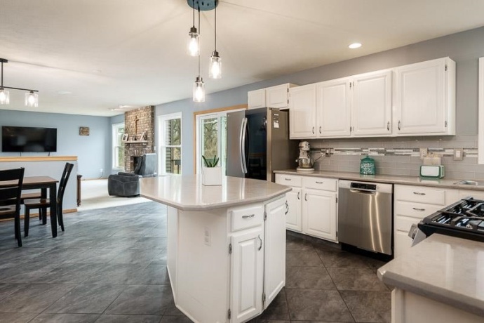 12192 Carberry, ROSCOE, Illinois 61073, 4 Bedrooms Bedrooms, ,4 BathroomsBathrooms,House,For Sale,Carberry,202601645