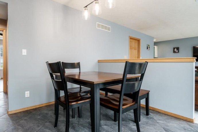 12192 Carberry, ROSCOE, Illinois 61073, 4 Bedrooms Bedrooms, ,4 BathroomsBathrooms,House,For Sale,Carberry,202601645