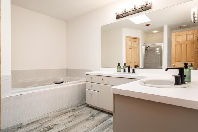 12192 Carberry, ROSCOE, Illinois 61073, 4 Bedrooms Bedrooms, ,4 BathroomsBathrooms,House,For Sale,Carberry,202601645