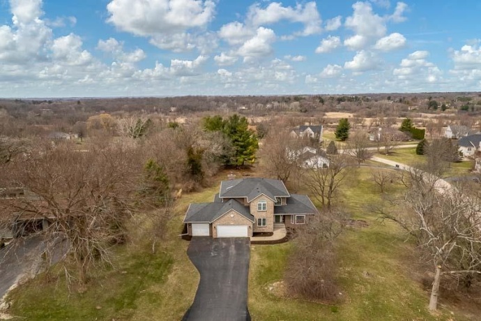 12192 Carberry, ROSCOE, Illinois 61073, 4 Bedrooms Bedrooms, ,4 BathroomsBathrooms,House,For Sale,Carberry,202601645