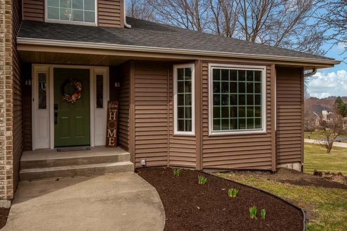 12192 Carberry, ROSCOE, Illinois 61073, 4 Bedrooms Bedrooms, ,4 BathroomsBathrooms,House,For Sale,Carberry,202601645