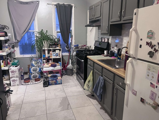 417 9th, ROCKFORD, Illinois 61104, ,2 Units,For Sale,9th,202507115