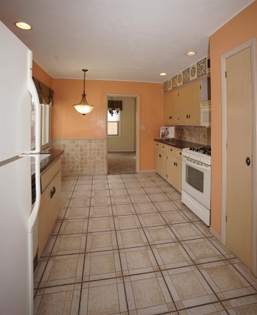 2202 PRINCETON, ROCKFORD, Illinois 61107, 2 Bedrooms Bedrooms, ,2 BathroomsBathrooms,House,For Sale,PRINCETON,202601648