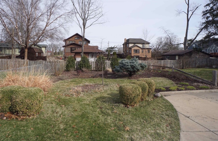 2202 PRINCETON, ROCKFORD, Illinois 61107, 2 Bedrooms Bedrooms, ,2 BathroomsBathrooms,House,For Sale,PRINCETON,202601648