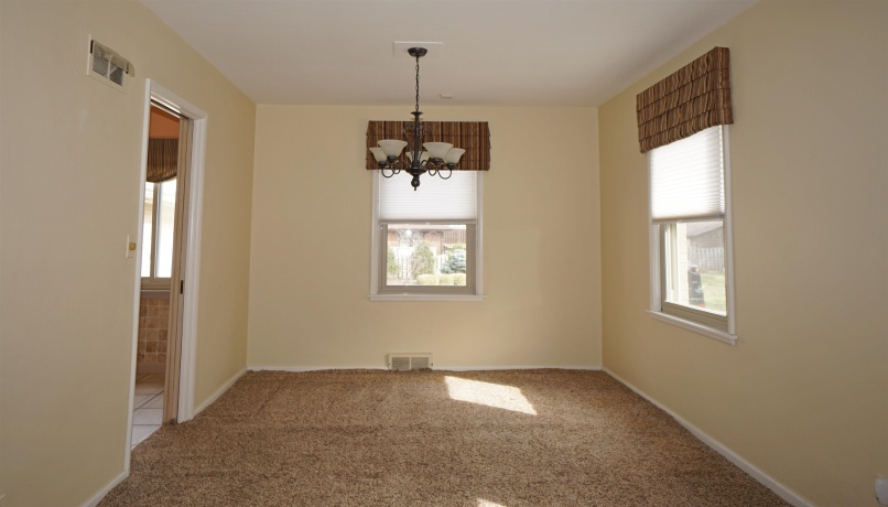 2202 PRINCETON, ROCKFORD, Illinois 61107, 2 Bedrooms Bedrooms, ,2 BathroomsBathrooms,House,For Sale,PRINCETON,202601648