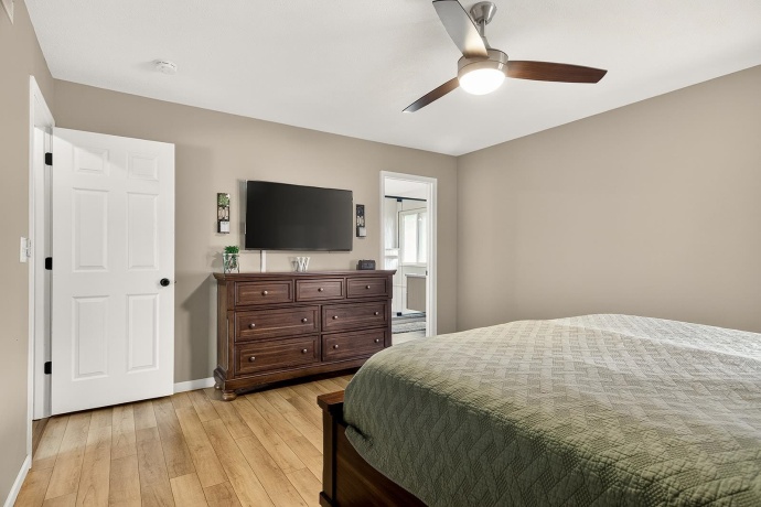 6302 Winchester, ROCKFORD, Illinois 61109, 4 Bedrooms Bedrooms, ,3 BathroomsBathrooms,House,For Sale,Winchester,202601649