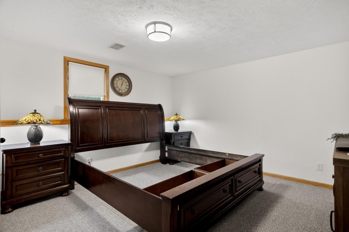 6302 Winchester, ROCKFORD, Illinois 61109, 4 Bedrooms Bedrooms, ,3 BathroomsBathrooms,House,For Sale,Winchester,202601649