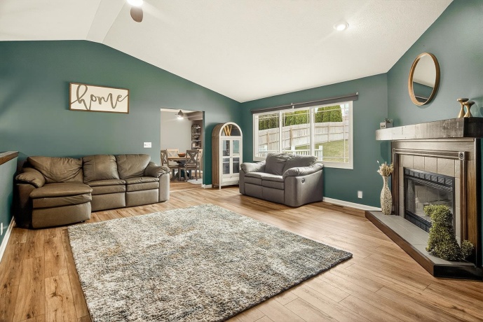 6302 Winchester, ROCKFORD, Illinois 61109, 4 Bedrooms Bedrooms, ,3 BathroomsBathrooms,House,For Sale,Winchester,202601649