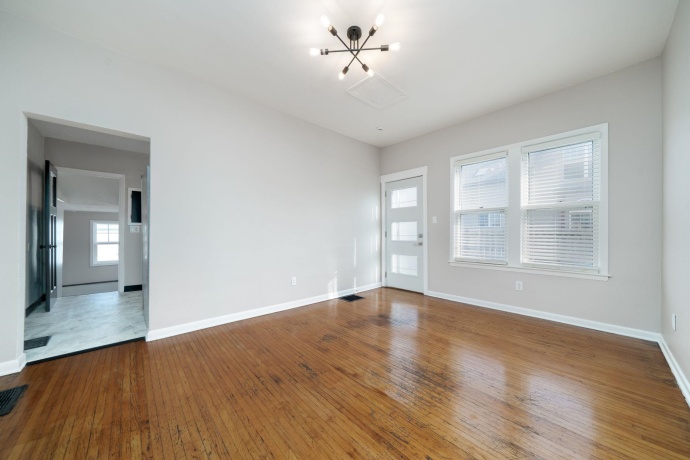 1208 Whitney, BELVIDERE, Illinois 61008, 2 Bedrooms Bedrooms, ,1 BathroomBathrooms,House,For Sale,Whitney,202601651