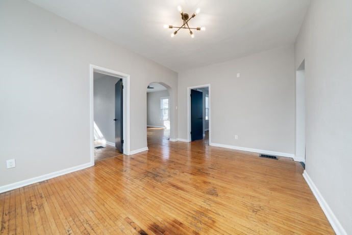 1208 Whitney, BELVIDERE, Illinois 61008, 2 Bedrooms Bedrooms, ,1 BathroomBathrooms,House,For Sale,Whitney,202601651