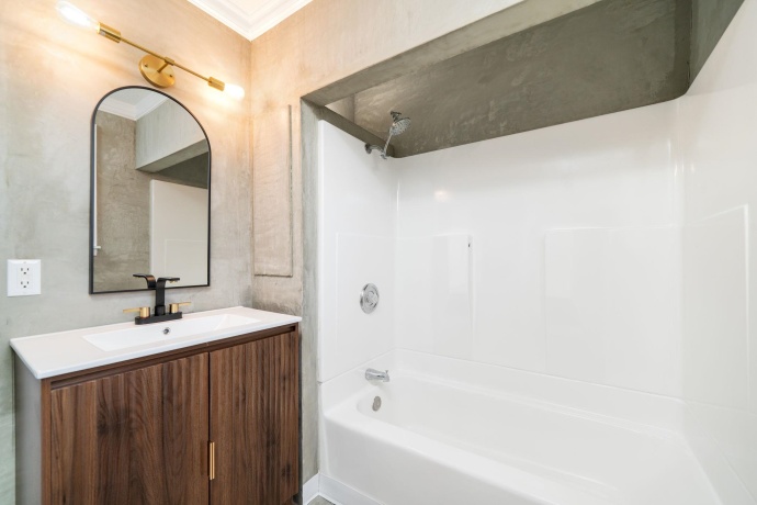 1208 Whitney, BELVIDERE, Illinois 61008, 2 Bedrooms Bedrooms, ,1 BathroomBathrooms,House,For Sale,Whitney,202601651