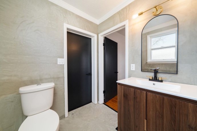 1208 Whitney, BELVIDERE, Illinois 61008, 2 Bedrooms Bedrooms, ,1 BathroomBathrooms,House,For Sale,Whitney,202601651