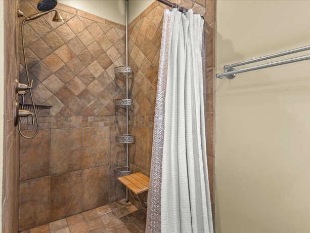 24-114 Lake Carroll, LAKE CARROLL, Illinois 61046, 6 Bedrooms Bedrooms, ,4 BathroomsBathrooms,House,For Sale,Lake Carroll,202601655