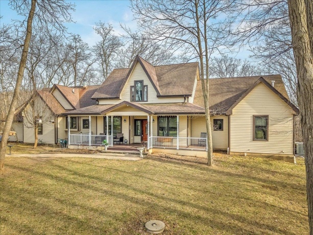 24-114 Lake Carroll, LAKE CARROLL, Illinois 61046, 6 Bedrooms Bedrooms, ,4 BathroomsBathrooms,House,For Sale,Lake Carroll,202601655