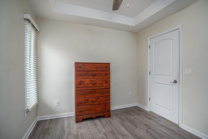 3215 GARFIELD, CLINTON, Iowa 52732, 2 Bedrooms Bedrooms, ,2 BathroomsBathrooms,House,For Sale,GARFIELD,202601658