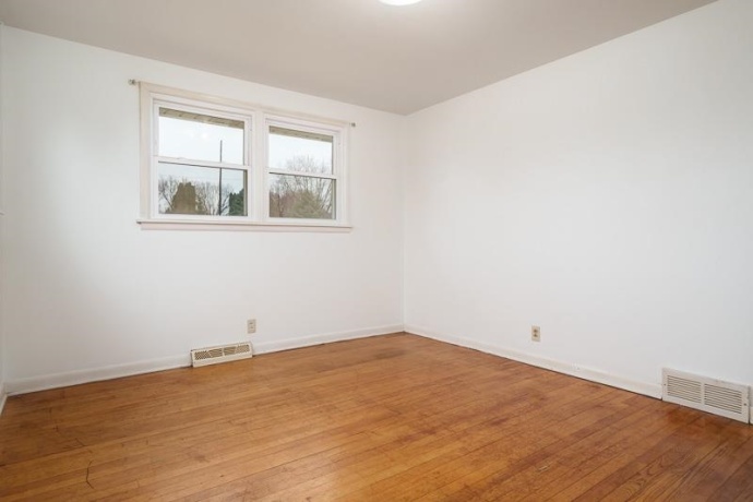 1231 VAN STONE, MACHESNEY PARK, Illinois 61115, 3 Bedrooms Bedrooms, ,1 BathroomBathrooms,House,For Sale,VAN STONE,202601241