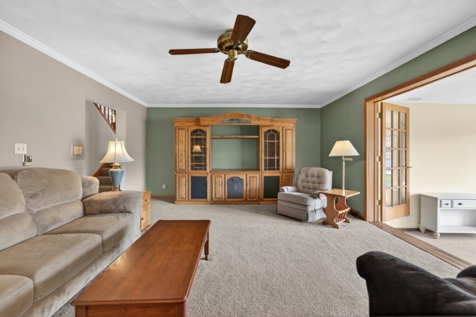 227 Lake Summerset, LAKE SUMMERSET, Illinois 61019, 3 Bedrooms Bedrooms, ,2 BathroomsBathrooms,House,For Sale,Lake Summerset,202601662