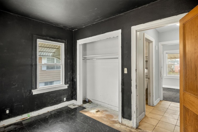 2823 Ridgeway, ROCKFORD, Illinois 61101, 2 Bedrooms Bedrooms, ,1 BathroomBathrooms,House,For Sale,Ridgeway,202601663