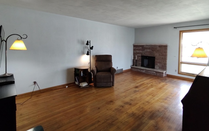 116 Vale, ROCKFORD, Illinois 61107, 3 Bedrooms Bedrooms, ,1 BathroomBathrooms,House,For Sale,Vale,202601666