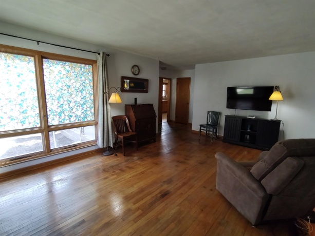 116 Vale, ROCKFORD, Illinois 61107, 3 Bedrooms Bedrooms, ,1 BathroomBathrooms,House,For Sale,Vale,202601666