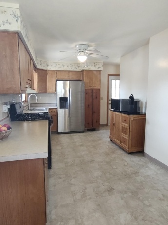 116 Vale, ROCKFORD, Illinois 61107, 3 Bedrooms Bedrooms, ,1 BathroomBathrooms,House,For Sale,Vale,202601666