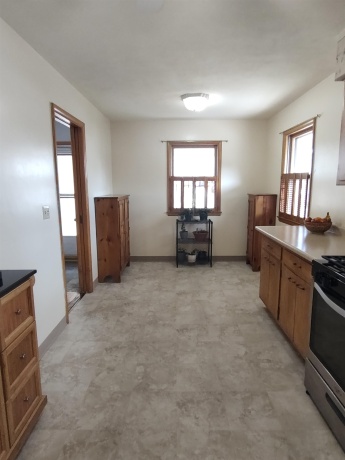 116 Vale, ROCKFORD, Illinois 61107, 3 Bedrooms Bedrooms, ,1 BathroomBathrooms,House,For Sale,Vale,202601666