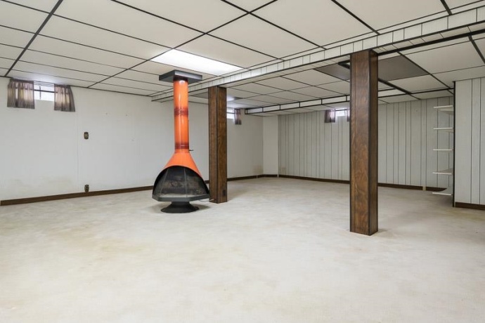 1110 Roxbury, ROCKFORD, Illinois 61107, 3 Bedrooms Bedrooms, ,2 BathroomsBathrooms,House,For Sale,Roxbury,202601667