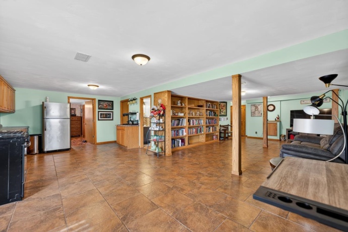 4653 LINDBLOOM, CHERRY VALLEY, Illinois 61016, 3 Bedrooms Bedrooms, ,3 BathroomsBathrooms,House,For Sale,LINDBLOOM,202601668