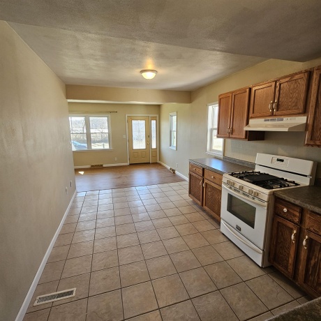 4123 KENNETT, ROCKFORD, Illinois 61101, 2 Bedrooms Bedrooms, ,1 BathroomBathrooms,House,For Sale,KENNETT,202601669