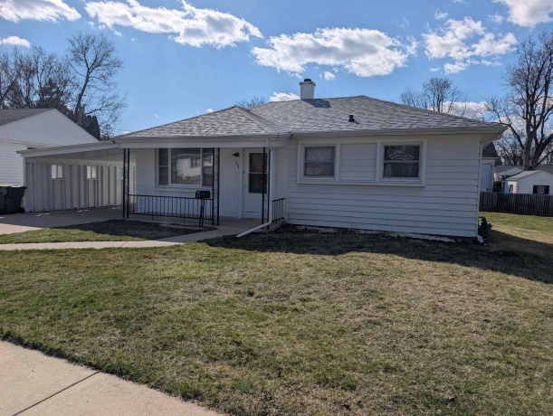 934 Jefferson, FREEPORT, Illinois 61032, 3 Bedrooms Bedrooms, ,1 BathroomBathrooms,House,For Sale,Jefferson,202601671