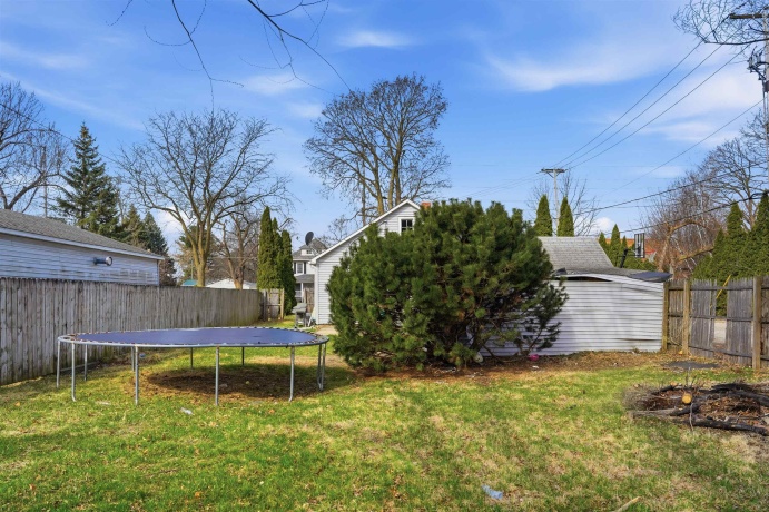 1201 14th, ROCK FALLS, Illinois 61071, 2 Bedrooms Bedrooms, ,1 BathroomBathrooms,House,For Sale,14th,202601672