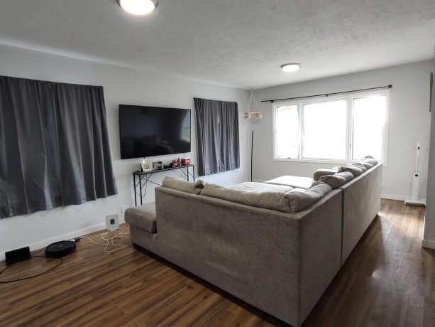 1982 Meridian, ROCKFORD, Illinois 61101, 3 Bedrooms Bedrooms, ,2 BathroomsBathrooms,House,For Sale,Meridian,202601673